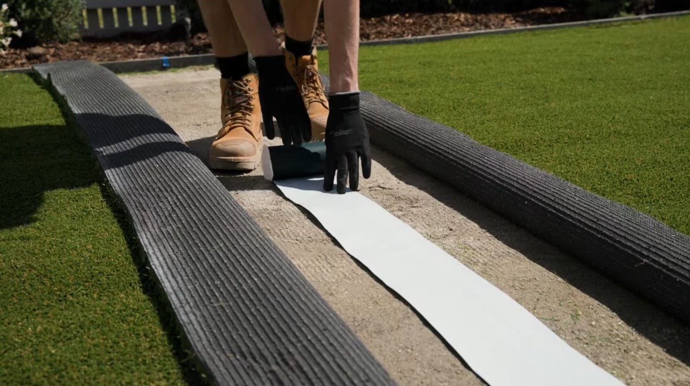 Installing safety turf with advanced cushioning in Conway, AR